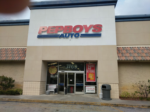 Auto Parts Store «Pep Boys Auto Parts & Service», reviews and photos, 3169 Northlake Blvd, Palm Beach Gardens, FL 33403, USA