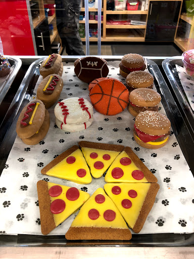 Pet Supply Store «Bone A Patreat», reviews and photos, 9250 University Ave #103, West Des Moines, IA 50266, USA