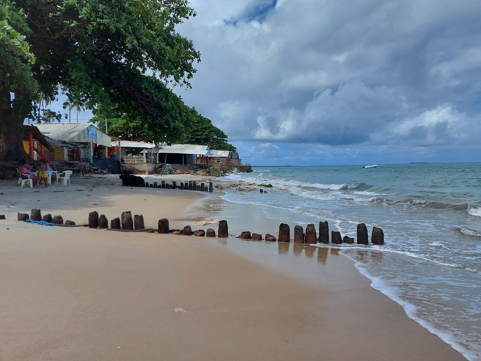 Praia de Aver o Mar的照片 带有长直海岸