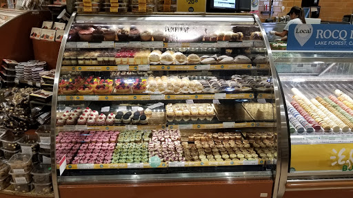 Grocery Store «Whole Foods Market», reviews and photos, 239 N Crescent Dr, Beverly Hills, CA 90210, USA