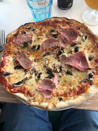 Pizza du Restaurant Le Sans Souci à Bénodet - n°11