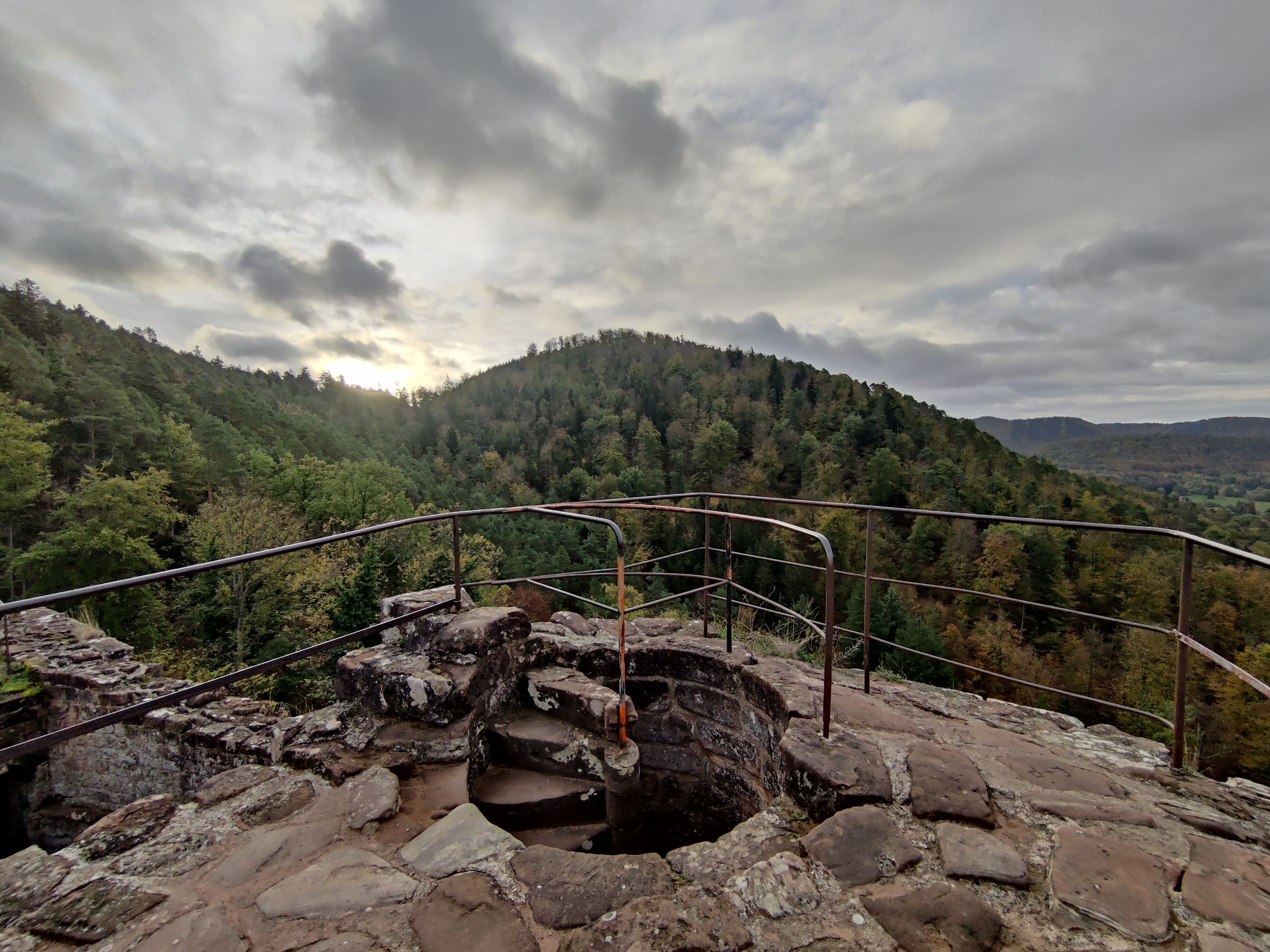 Photo n° 6 de l'avis de Pfalz.o fait le 07/11/2022 à 22:00