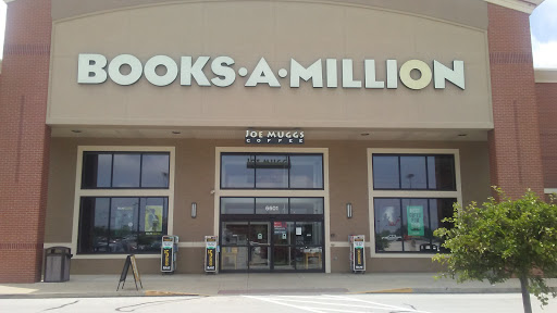 Book Store «Books-A-Million», reviews and photos, 6601 Edwardsville Crossing Dr, Edwardsville, IL 62045, USA