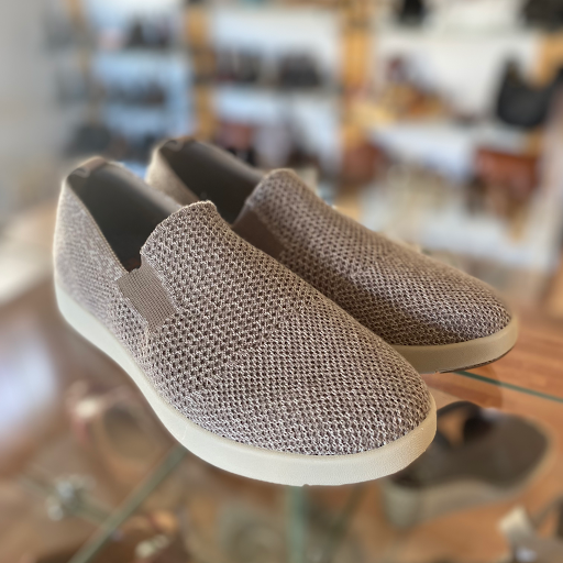 Shoe Store «Rainsong Shoes», reviews and photos, 117 Plaza St, Healdsburg, CA 95448, USA