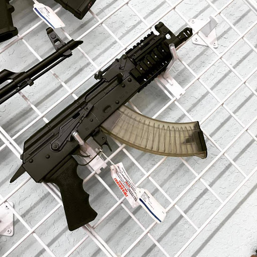 Gun Shop «South Dade Jewelry & Gun Exchange», reviews and photos, 20848 S Dixie Hwy, Miami, FL 33189, USA
