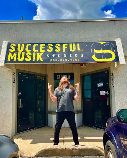 Successful Musik Studios