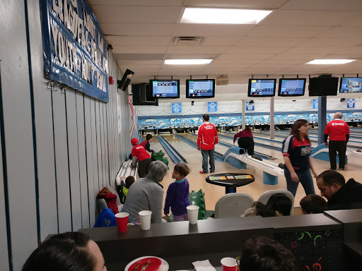 Bowling Alley «The Bowling Academy», reviews and photos, Taunton Ave, East Providence, RI 02914, USA