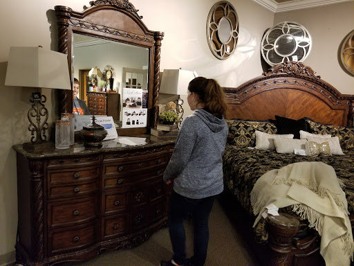 Furniture Store «Ashley HomeStore», reviews and photos, 3880 Union Deposit Rd, Harrisburg, PA 17109, USA