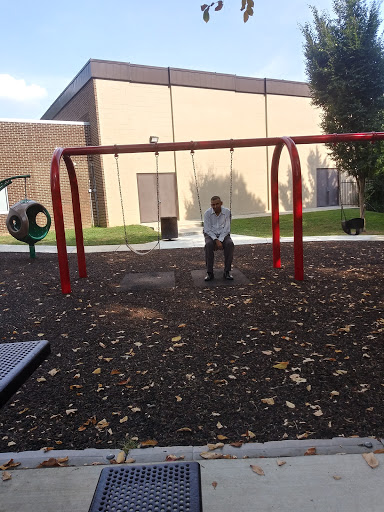 Community Center «Lincoln Park Community Center», reviews and photos, 357 Frederick Ave, Rockville, MD 20850, USA