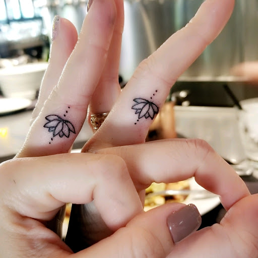 Tattoo Shop «Bright Ideas Tattoo and Piercing», reviews and photos, 1425 N Central Ave # 113, Avondale, AZ 85323, USA