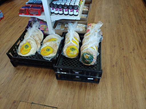 Grocery Store «Mid East Market», reviews and photos, 1255 Grimes Bridge Rd, Roswell, GA 30075, USA