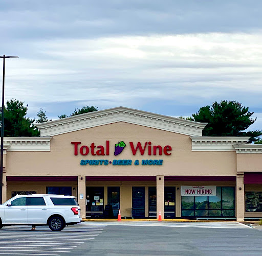 Wine Store «Total Wine & More», reviews and photos, 1451 New Britain Ave, West Hartford, CT 06110, USA