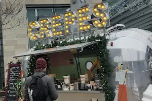 Crepes in the City image