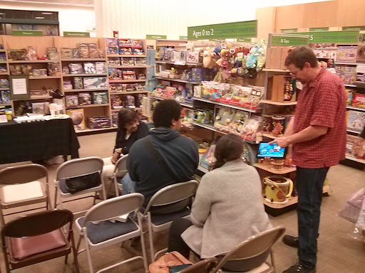 Book Store «Barnes & Noble», reviews and photos, 6050 El Cerrito Plaza, El Cerrito, CA 94530, USA