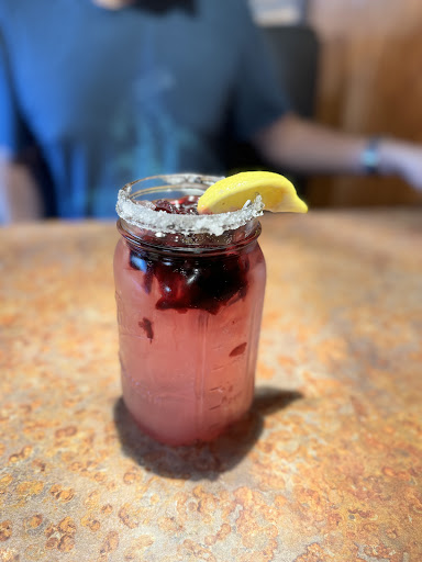 Huckleberry's Breakfast & Lunch