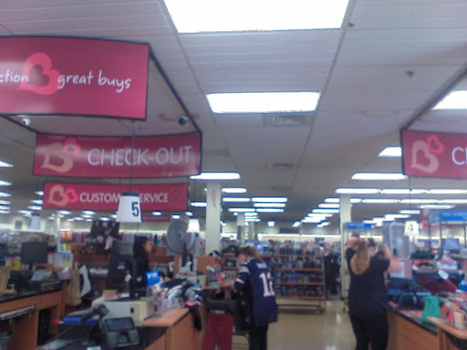 Clothing Store «Burlington Coat Factory», reviews and photos, 233 Broad St, Bridgewater, MA 02324, USA