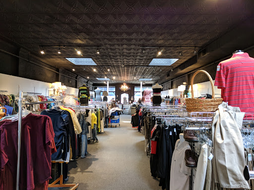 Thrift Store «Goodwill Second Debut Carytown», reviews and photos, 3114 W Cary St, Richmond, VA 23221, USA