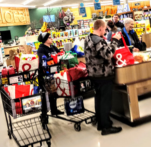 Grocery Store «Pavilions», reviews and photos, 7 Peninsula Center, Rolling Hills Estates, CA 90274, USA