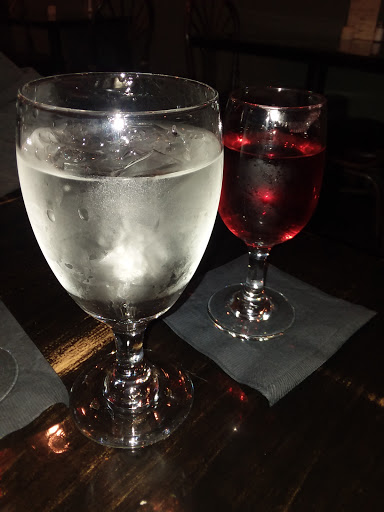 Bar «Jackpot Bistro», reviews and photos, 1652 NW Fairview Dr, Gresham, OR 97030, USA