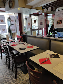 Atmosphère du Restaurant portugais La Belote à Paris - n°6