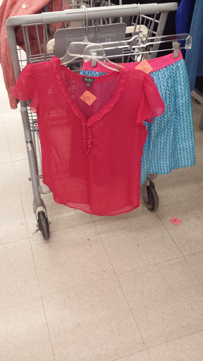 Thrift Store «2nd Ave Value Stores», reviews and photos, 1200 Welsh Rd, North Wales, PA 19454, USA