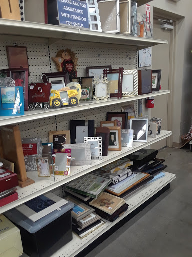 Thrift Store «South Tacoma Goodwill», reviews and photos, 8025 S Hosmer St, Tacoma, WA 98408, USA