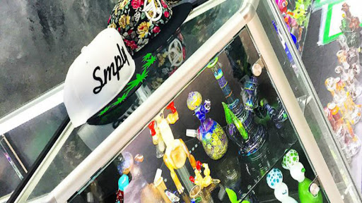 Tobacco Shop «Elevated Smoke Shop», reviews and photos, 830 W Southern Ave #6, Mesa, AZ 85210, USA