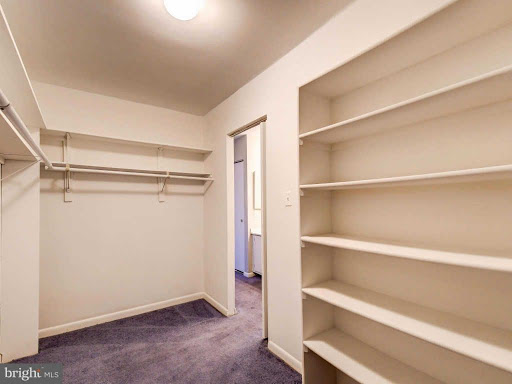 Used Car Dealer «CARCITY», reviews and photos, 533 E 25th St, Baltimore, MD 21218, USA