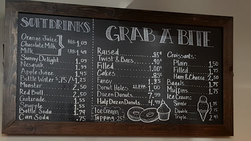 Donut Shop «Sweet Retreat Donuts», reviews and photos, 924 Pacific Coast Hwy, Long Beach, CA 90806, USA