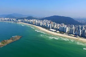 Pitangueiras Beach image