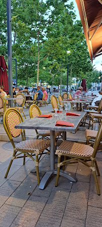 Atmosphère du Restaurant français Le Victor à Béziers - n°6