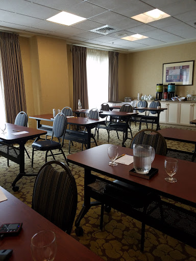 Hotel «Hilton Garden Inn Waltham», reviews and photos, 450 Totten Pond Rd, Waltham, MA 02451, USA
