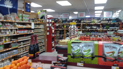 Grocery Store «Piggly Wiggly Hilton Head», reviews and photos, 1 N Forest Beach Dr, Hilton Head Island, SC 29928, USA