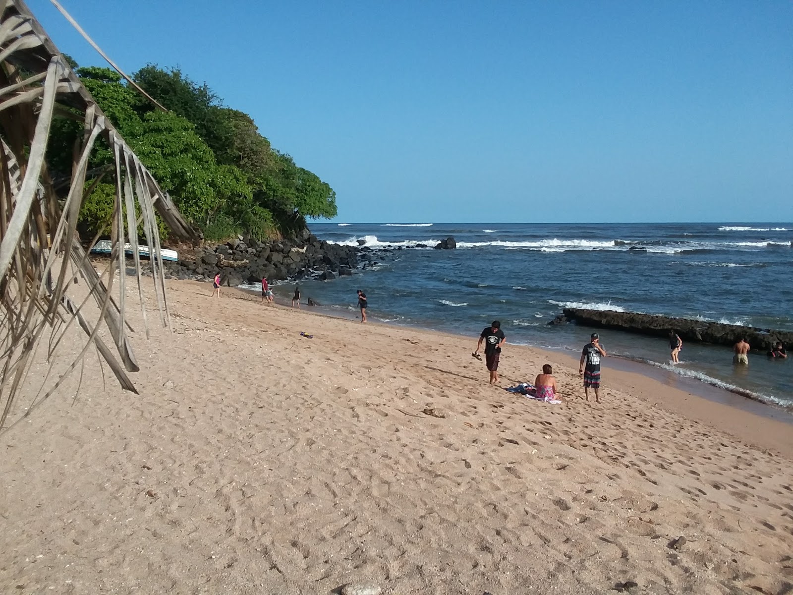 Foto di Cobanos beach con una superficie del acqua cristallina