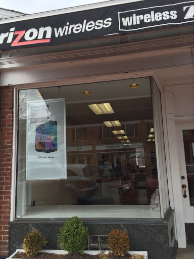 Cell Phone Store «Verizon Authorized Retailer - Wireless Zone», reviews and photos, 139 Elm St, New Canaan, CT 06840, USA
