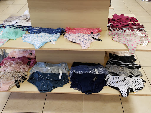 Lingerie Store «N T Lingerie», reviews and photos, 5021 Moffett Rd, Mobile, AL 36618, USA