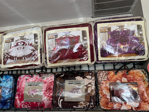 Market «Madina World Market», reviews and photos, 3116 S Hamilton Rd, Columbus, OH 43232, USA