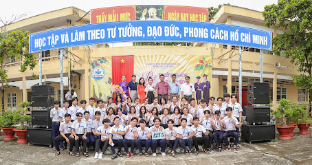 Trường THPT Lê Thị Riêng