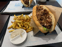 Hamburger du Restauration rapide HORIZONTAL ARTISAN QUEBABISTE à Montreuil - n°17