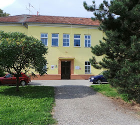 Základní umělecká škola Miloslava Stibora - výtvarný obor, Olomouc, Pionýrská 4