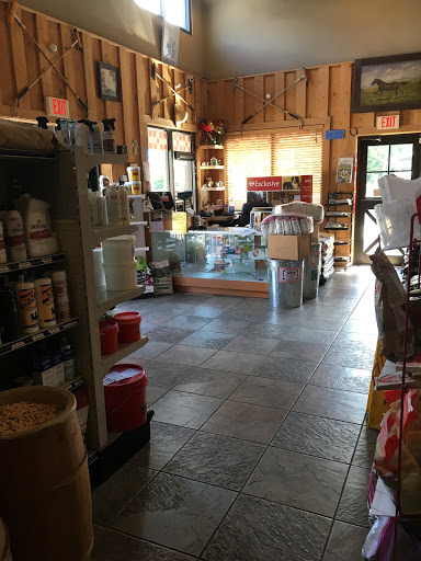 Pet Supply Store «Trading Post Feed Pet & Farm», reviews and photos, 175 43rd Ave, Vero Beach, FL 32968, USA