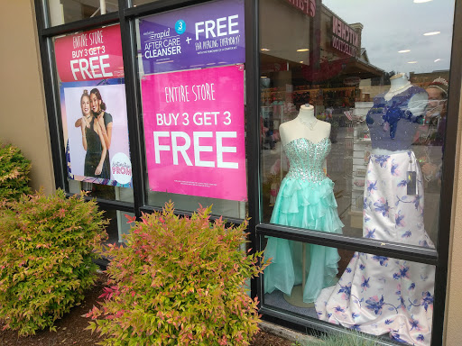 Shopping Mall «Centralia Outlets», reviews and photos, 1342 Lum Rd, Centralia, WA 98531, USA