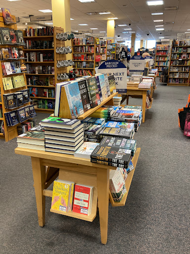Book Store «Books-A-Million», reviews and photos, 555 John F Kennedy Rd #680, Dubuque, IA 52002, USA