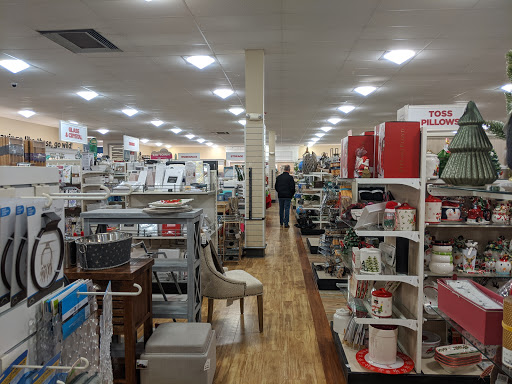 Department Store «Marshalls & HomeGoods», reviews and photos, 1460 10th Way NE, Issaquah, WA 98027, USA