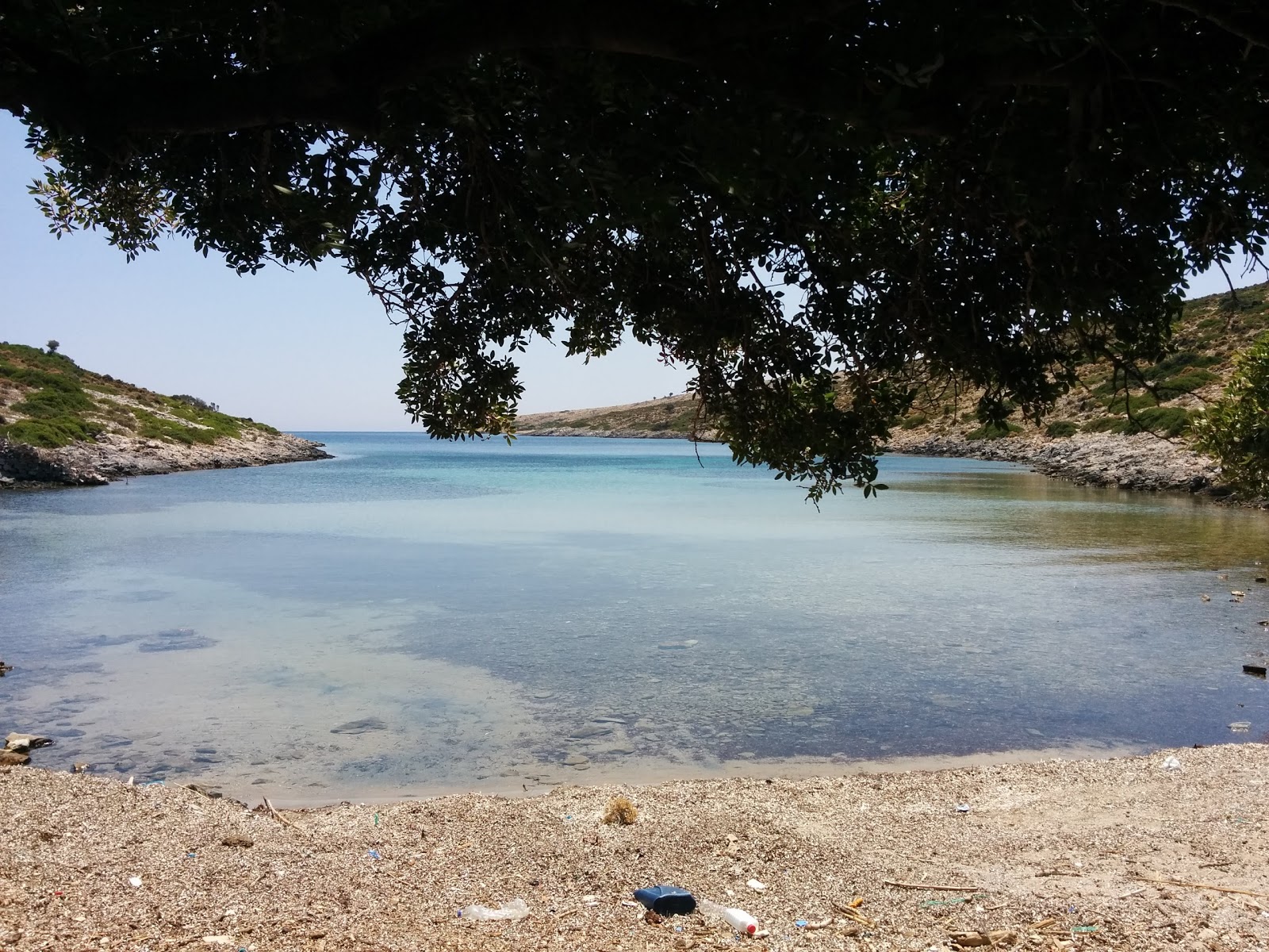 Photo of Ag. Nikolaos beach with dirty level of cleanliness