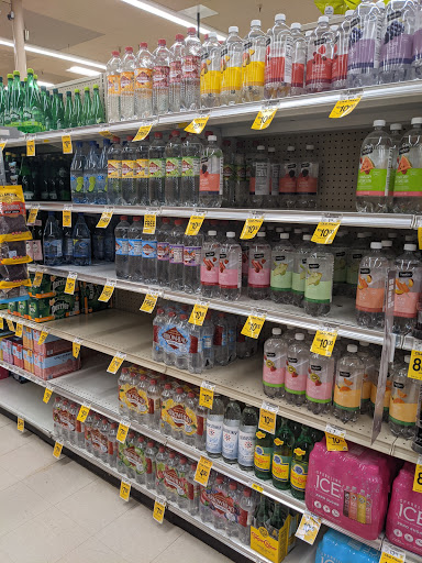 Grocery Store «Safeway», reviews and photos, 2401 Waterman Blvd, Fairfield, CA 94533, USA