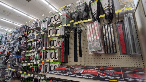 Hardware Store «Harbor Freight Tools», reviews and photos, 6808 W Greenfield Ave, West Allis, WI 53214, USA
