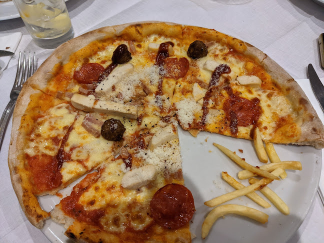 Giulianos - Pizza