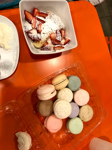 Bakery «Oui Desserts», reviews and photos, 3411 Kirby Dr, Houston, TX 77098, USA