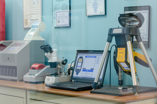 Jewelry Buyer «A-1 Jewelry & Coin Buyers», reviews and photos, 1827 W Irving Park Rd, Chicago, IL 60613, USA